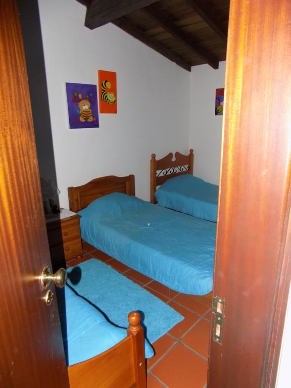 Casa Da Felicidade Pataias Szoba fotó